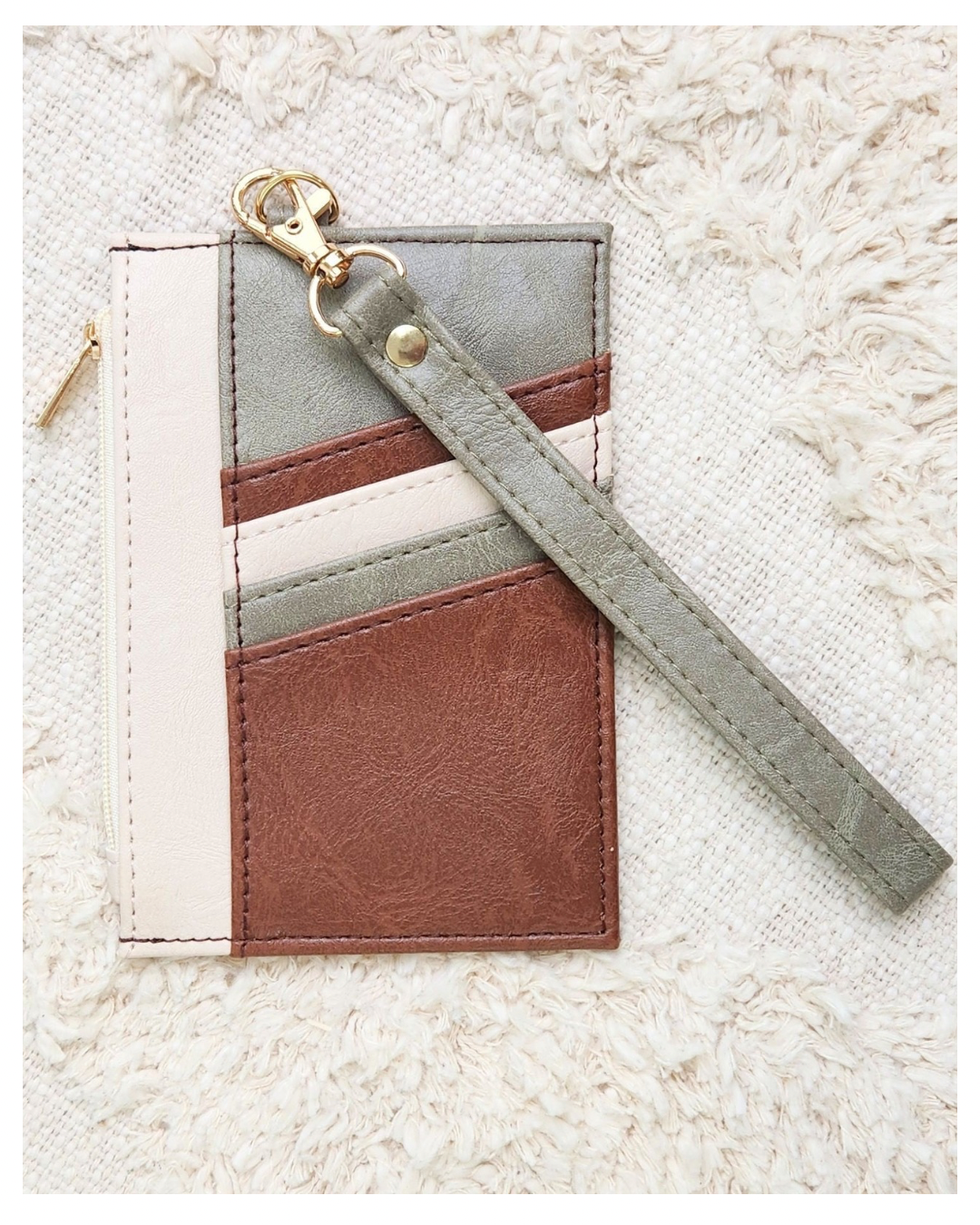 Poppy Wristlet